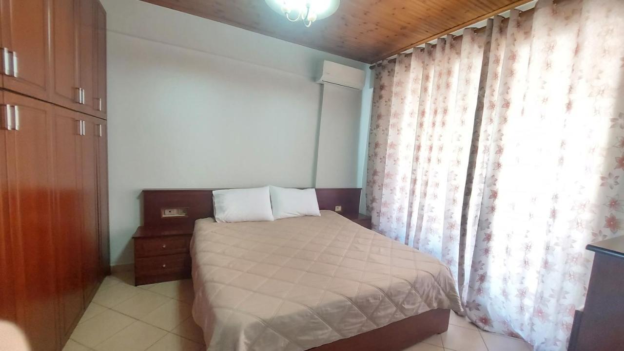 Sea View Apartment Saranda Exteriör bild