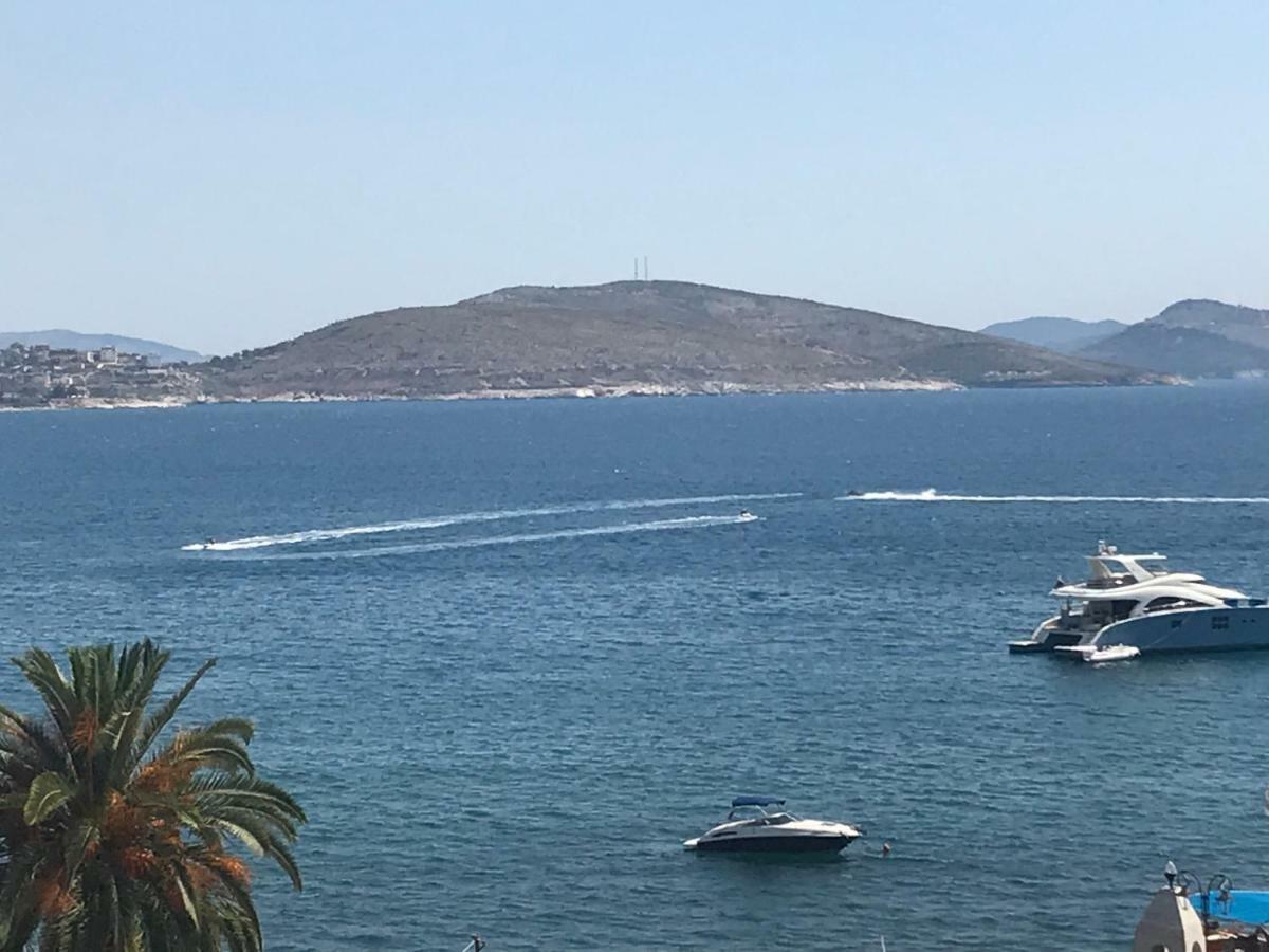 Sea View Apartment Saranda Exteriör bild